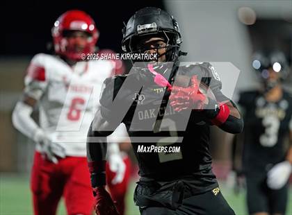 Thumbnail 2 in Terrell vs South Oak Cliff (UIL 5A Div 2 Regional Semifinal) photogallery.