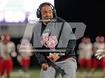 Thumbnail 2 in Terrell vs South Oak Cliff (UIL 5A Div 2 Regional Semifinal) photogallery.