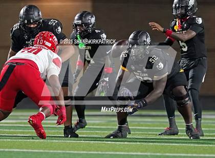 Thumbnail 2 in Terrell vs South Oak Cliff (UIL 5A Div 2 Regional Semifinal) photogallery.