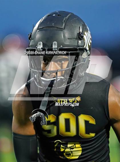 Thumbnail 1 in Terrell vs South Oak Cliff (UIL 5A Div 2 Regional Semifinal) photogallery.