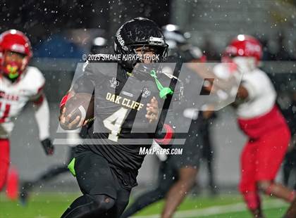 Thumbnail 3 in Terrell vs South Oak Cliff (UIL 5A Div 2 Regional Semifinal) photogallery.