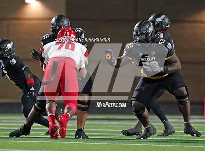 Thumbnail 3 in Terrell vs South Oak Cliff (UIL 5A Div 2 Regional Semifinal) photogallery.