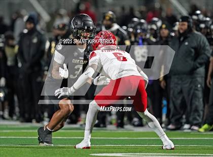Thumbnail 2 in Terrell vs South Oak Cliff (UIL 5A Div 2 Regional Semifinal) photogallery.