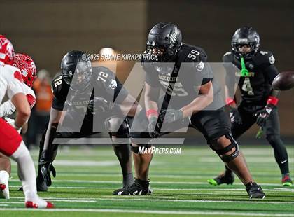 Thumbnail 2 in Terrell vs South Oak Cliff (UIL 5A Div 2 Regional Semifinal) photogallery.