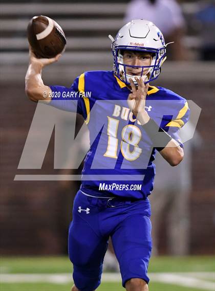 Thumbnail 1 in Chattanooga Christian vs Boyd-Buchanan photogallery.