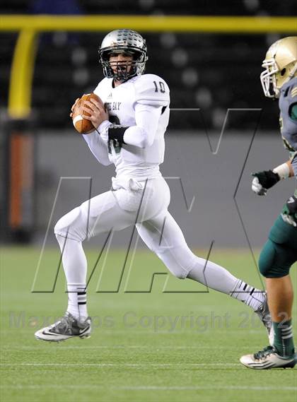 Thumbnail 1 in Granite Bay vs. Long Beach Poly (CIF State D1 Final) photogallery.