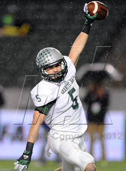 Thumbnail 1 in Granite Bay vs. Long Beach Poly (CIF State D1 Final) photogallery.