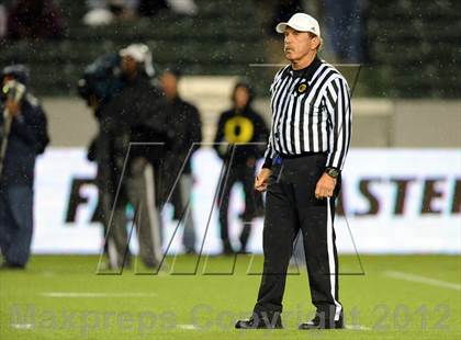 Thumbnail 3 in Granite Bay vs. Long Beach Poly (CIF State D1 Final) photogallery.