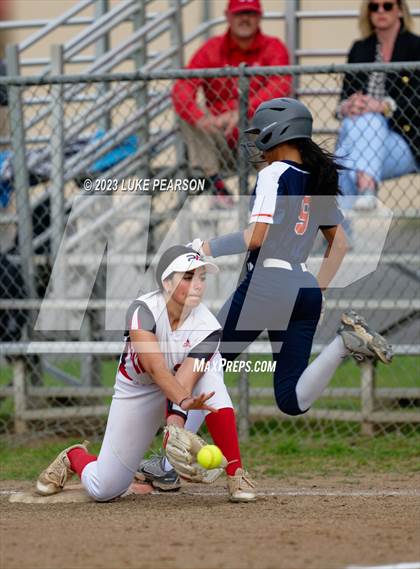 Thumbnail 2 in Cosumnes Oaks @ McClatchy photogallery.