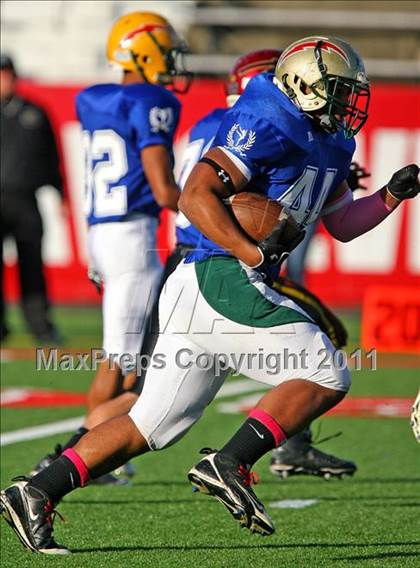Thumbnail 3 in Suffolk Pal All-Star Game photogallery.