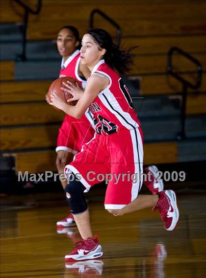 Thumbnail 2 in South Houston @ Hardin-Jefferson (McDonalds Texas Invitational) photogallery.