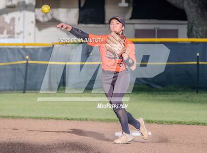 Thumbnail 3 in Campbell vs Moanalua (OIA Quarterfinals) photogallery.