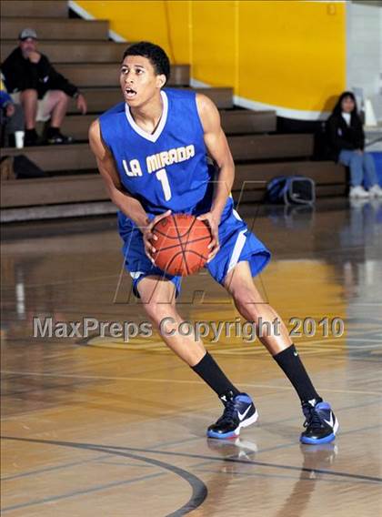 Thumbnail 3 in La Mirada @ Cerritos photogallery.