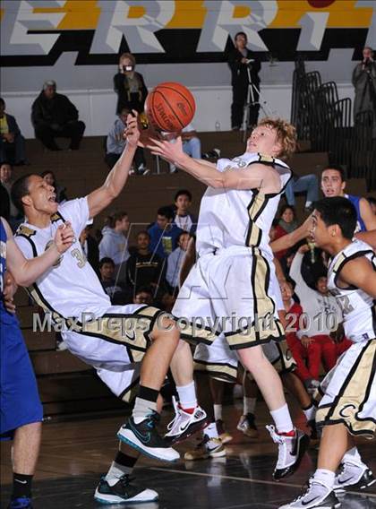 Thumbnail 1 in La Mirada @ Cerritos photogallery.