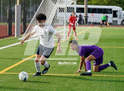 Thumbnail 1 in Pasco vs. Bellarmine Prep (WIAA 4A Semifinal) photogallery.