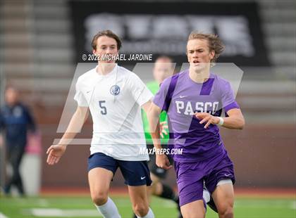 Thumbnail 3 in Pasco vs. Bellarmine Prep (WIAA 4A Semifinal) photogallery.