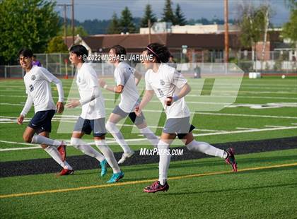 Thumbnail 3 in Pasco vs. Bellarmine Prep (WIAA 4A Semifinal) photogallery.
