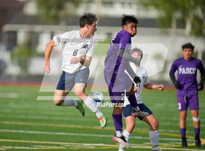 Thumbnail 1 in Pasco vs. Bellarmine Prep (WIAA 4A Semifinal) photogallery.