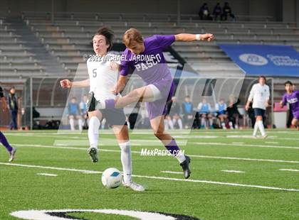 Thumbnail 1 in Pasco vs. Bellarmine Prep (WIAA 4A Semifinal) photogallery.