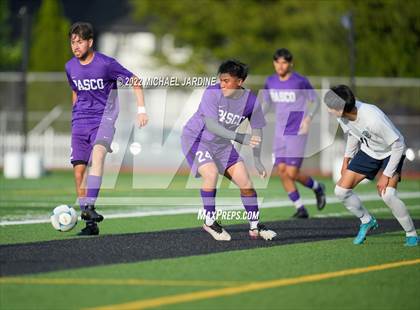 Thumbnail 1 in Pasco vs. Bellarmine Prep (WIAA 4A Semifinal) photogallery.