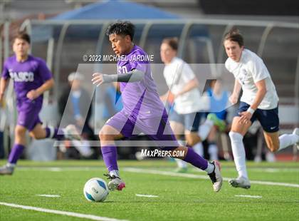 Thumbnail 3 in Pasco vs. Bellarmine Prep (WIAA 4A Semifinal) photogallery.