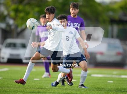 Thumbnail 1 in Pasco vs. Bellarmine Prep (WIAA 4A Semifinal) photogallery.