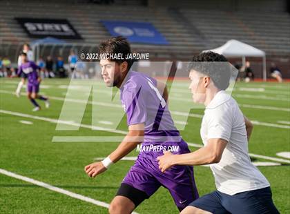 Thumbnail 3 in Pasco vs. Bellarmine Prep (WIAA 4A Semifinal) photogallery.