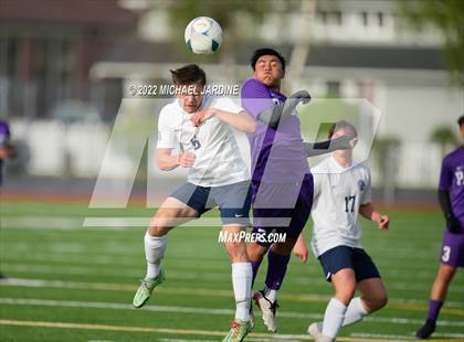 Thumbnail 3 in Pasco vs. Bellarmine Prep (WIAA 4A Semifinal) photogallery.