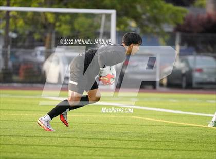 Thumbnail 1 in Pasco vs. Bellarmine Prep (WIAA 4A Semifinal) photogallery.