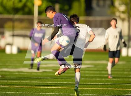 Thumbnail 2 in Pasco vs. Bellarmine Prep (WIAA 4A Semifinal) photogallery.