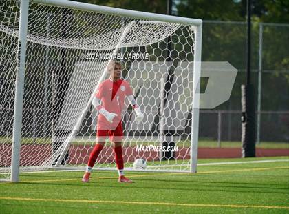 Thumbnail 2 in Pasco vs. Bellarmine Prep (WIAA 4A Semifinal) photogallery.