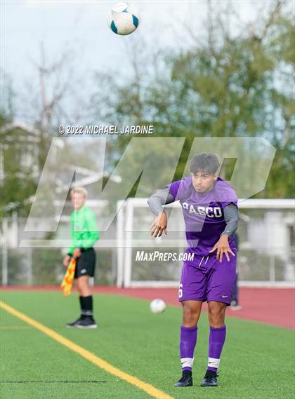Thumbnail 1 in Pasco vs. Bellarmine Prep (WIAA 4A Semifinal) photogallery.