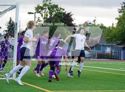Thumbnail 3 in Pasco vs. Bellarmine Prep (WIAA 4A Semifinal) photogallery.