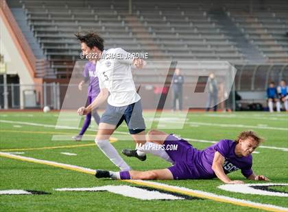 Thumbnail 3 in Pasco vs. Bellarmine Prep (WIAA 4A Semifinal) photogallery.