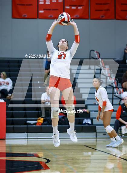 Thumbnail 1 in Ballard @ Sammamish photogallery.