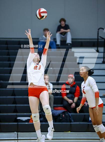 Thumbnail 1 in Ballard @ Sammamish photogallery.