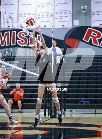 Thumbnail 2 in Ballard @ Sammamish photogallery.