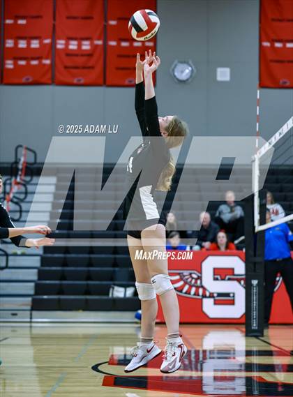 Thumbnail 3 in Ballard @ Sammamish photogallery.