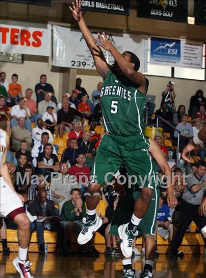 Thumbnail 3 in Christ the King vs Christ School (City of Palms Classic) photogallery.