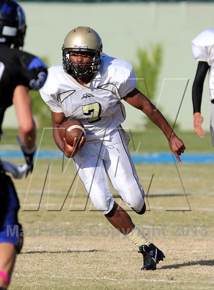 Thumbnail 3 in Windward vs. Kilpatrick photogallery.