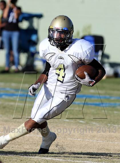 Thumbnail 3 in Windward vs. Kilpatrick photogallery.