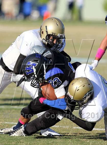 Thumbnail 3 in Windward vs. Kilpatrick photogallery.