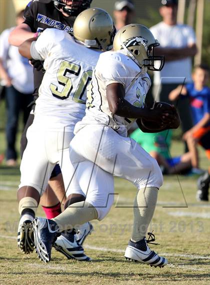Thumbnail 3 in Windward vs. Kilpatrick photogallery.