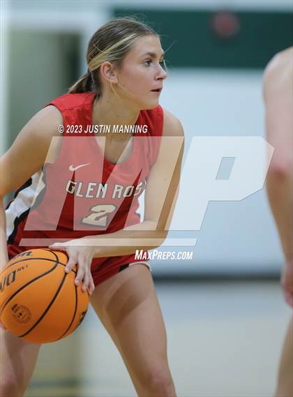 Thumbnail 1 in Glen Rose @ Ouachita photogallery.