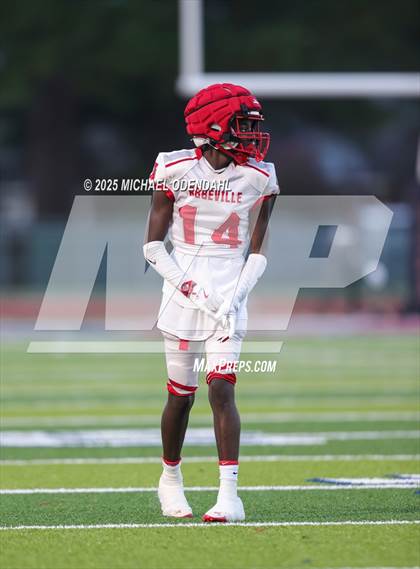 Thumbnail 2 in Abbeville @ Comeaux (Fall Scrimmage) photogallery.