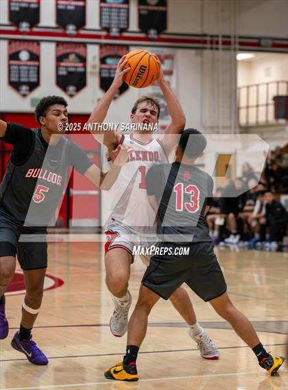 Thumbnail 2 in Ayala @ Glendora photogallery.