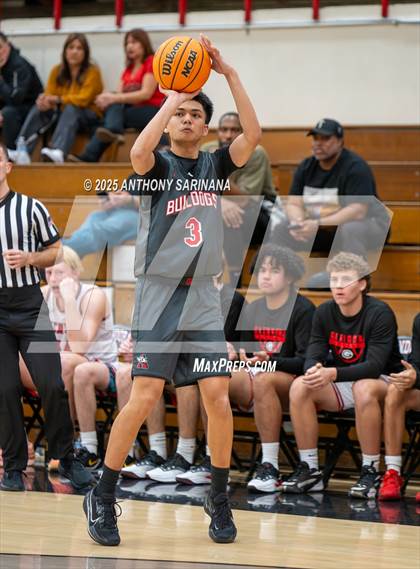 Thumbnail 1 in Ayala @ Glendora photogallery.