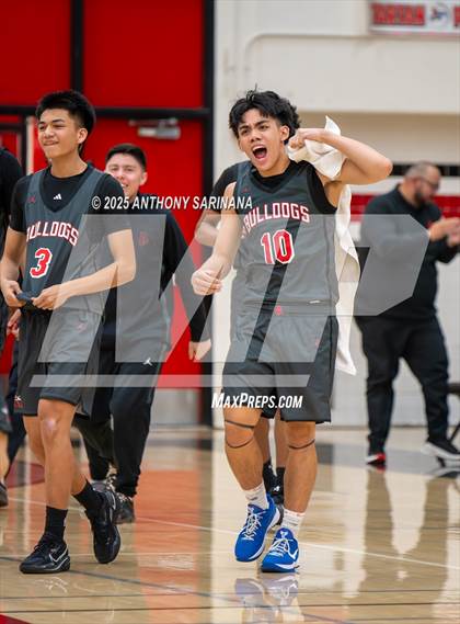 Thumbnail 1 in Ayala @ Glendora photogallery.