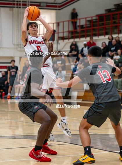 Thumbnail 1 in Ayala @ Glendora photogallery.