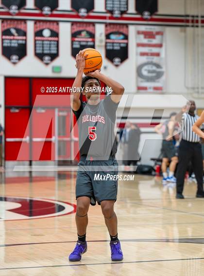 Thumbnail 3 in Ayala @ Glendora photogallery.